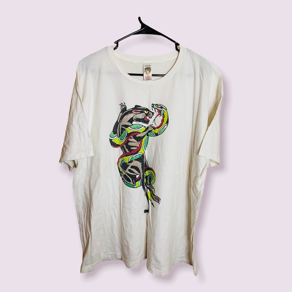Ed Hardy Graphic tee